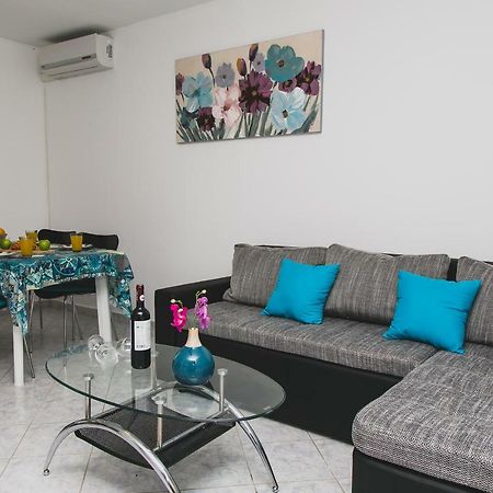 Serenity By The Sea #2 - Private Terrace Vrsi Exterior photo
